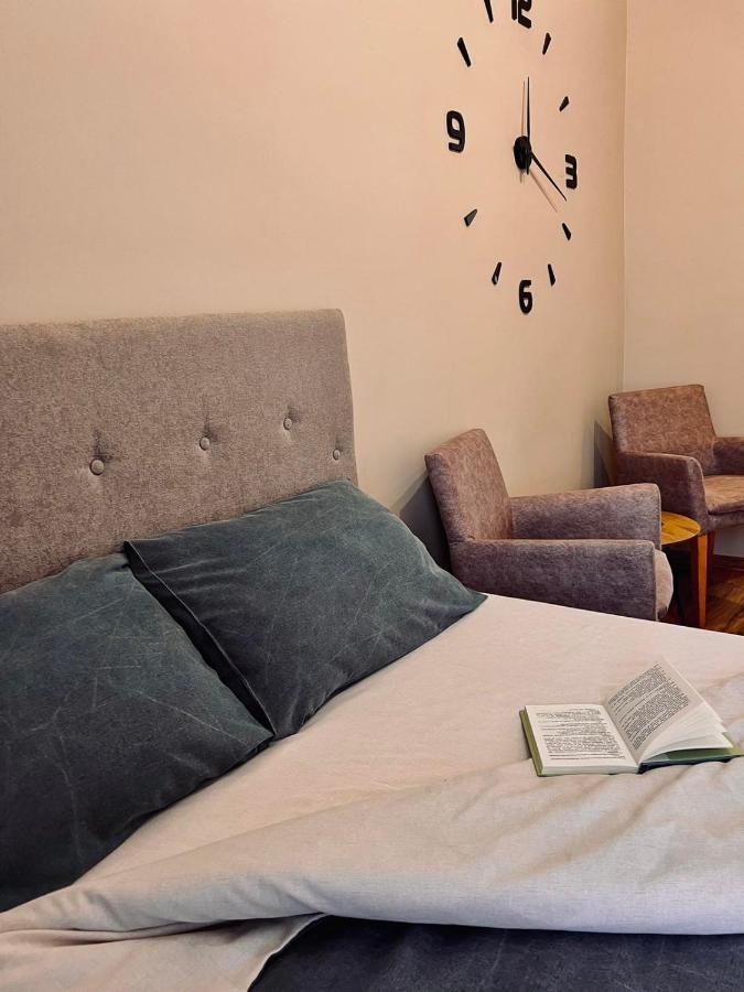 Old Gold Downtown Belgrade Apartment Ngoại thất bức ảnh