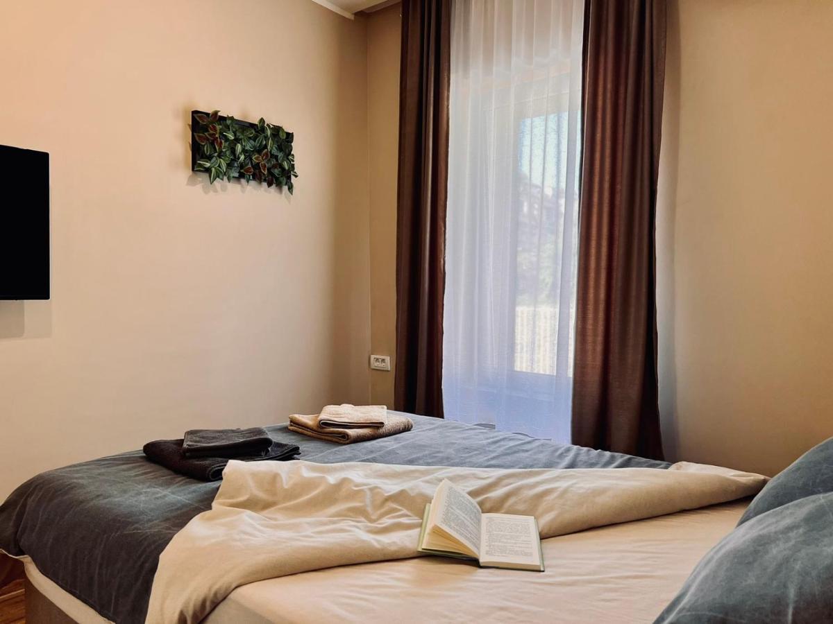 Old Gold Downtown Belgrade Apartment Ngoại thất bức ảnh
